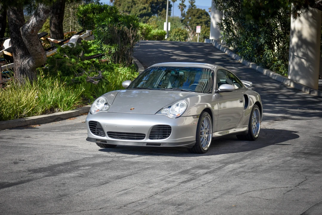 2002 Porsche 996 Turbo - Image 18 of 31