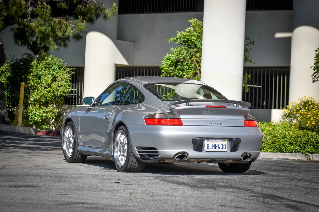 2002 Porsche 996 Turbo - Image 10 of 31