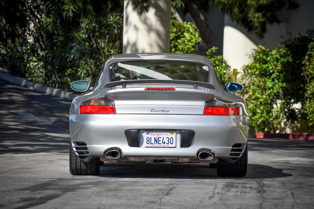 2002 Porsche 996 Turbo - Image 9 of 31