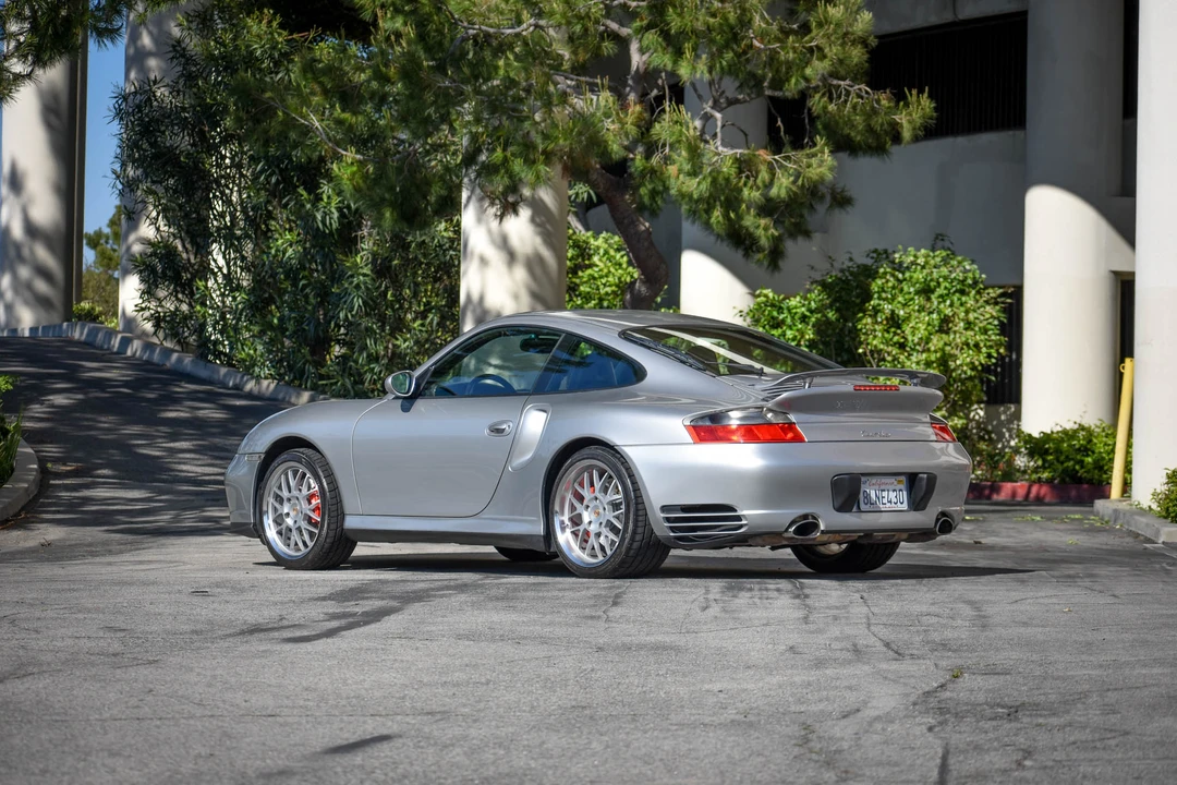 2002 Porsche 996 Turbo - Image 11 of 31