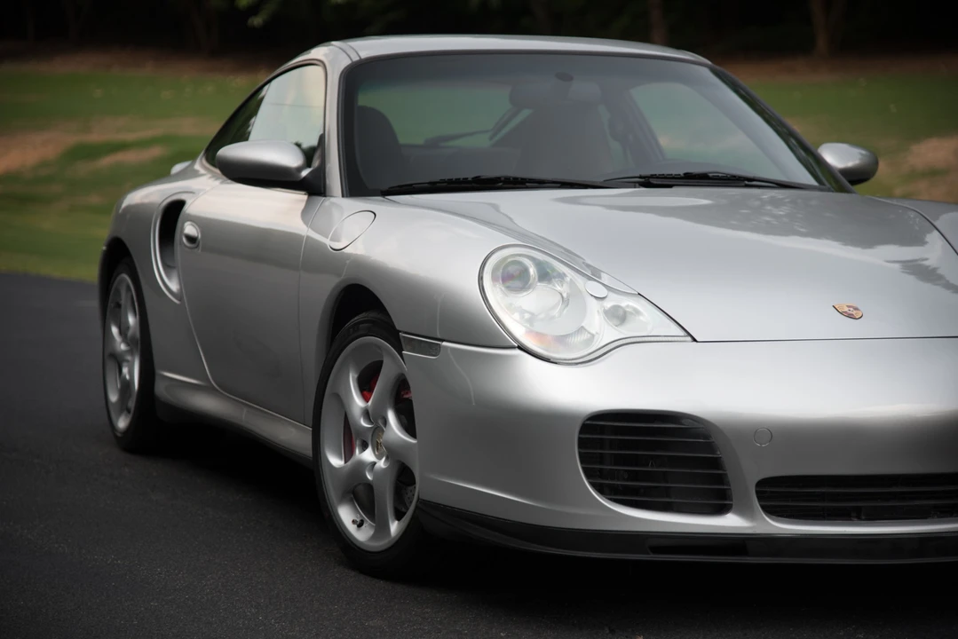 2002 Porsche 996 Turbo - Image 13 of 31