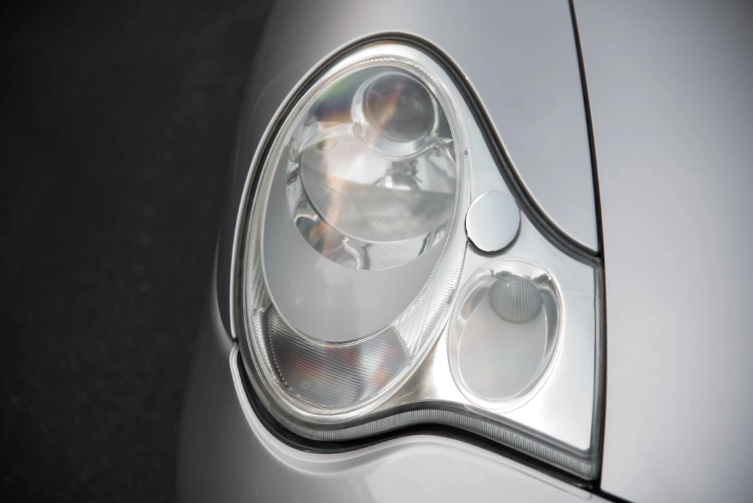 2002 Porsche 996 Turbo - Image 17 of 31