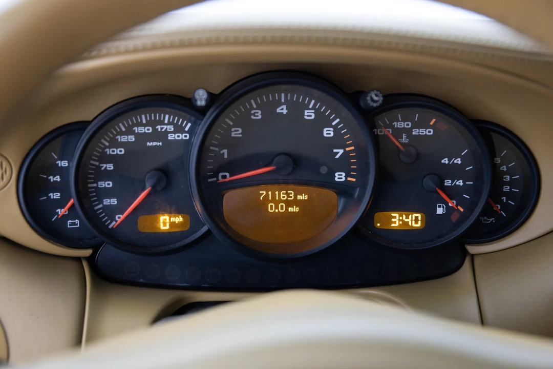 2002 Porsche 996 Turbo - Image 28 of 31