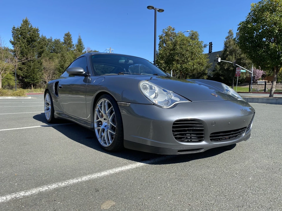 2002 Porsche 996 Turbo - Image 9 of 31