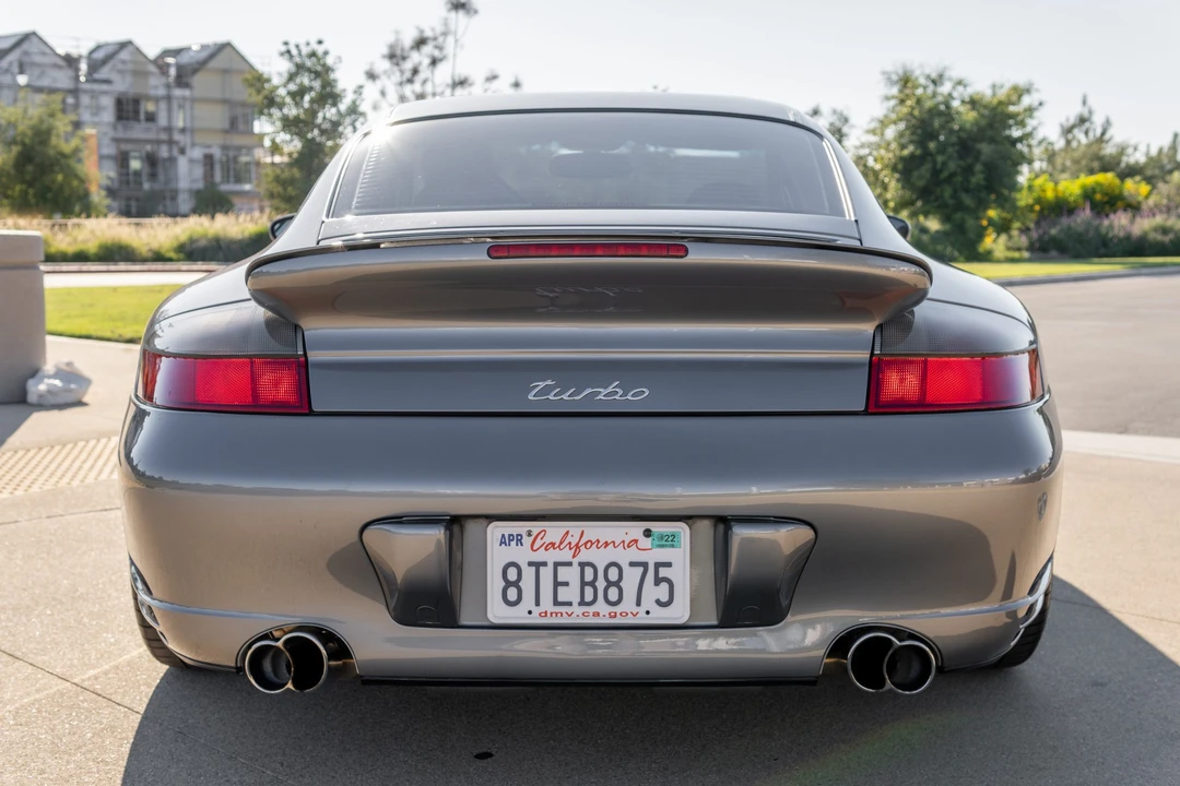 2002 Porsche 996 Turbo - Image 9 of 31