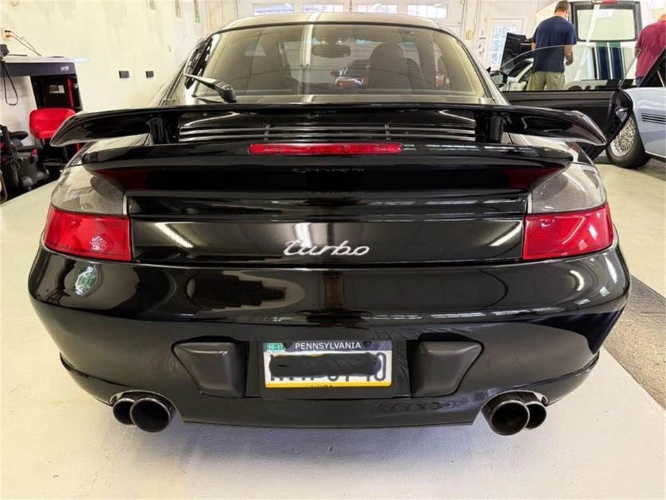 2002 Porsche 996 Turbo - Image 9 of 18