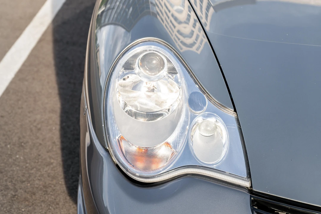 2002 Porsche 996 Turbo - Image 18 of 31