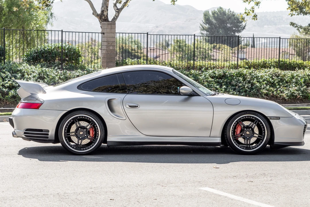 2002 Porsche 996 Turbo - Image 7 of 31