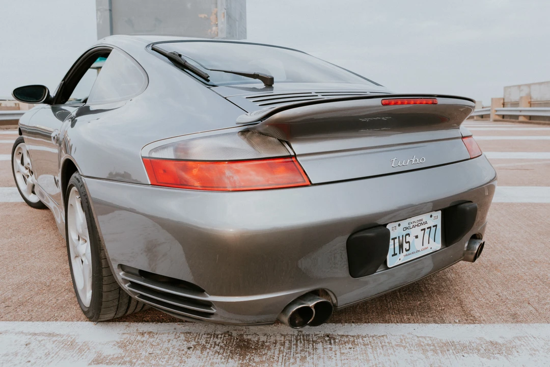 2002 Porsche 996 Turbo - Image 6 of 31