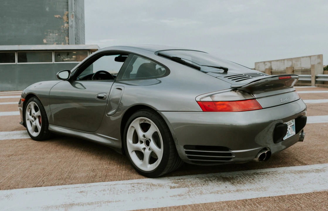 2002 Porsche 996 Turbo - Image 5 of 31