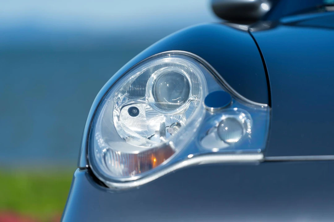 2002 Porsche 996 Turbo - Image 22 of 31