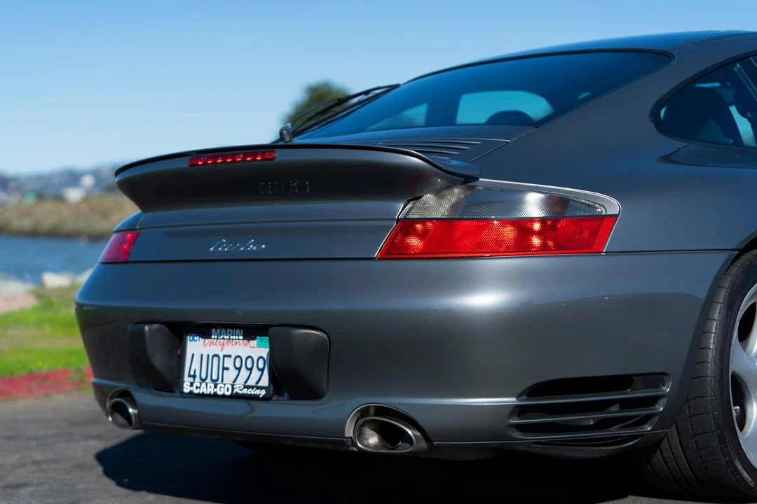 2002 Porsche 996 Turbo - Image 24 of 31