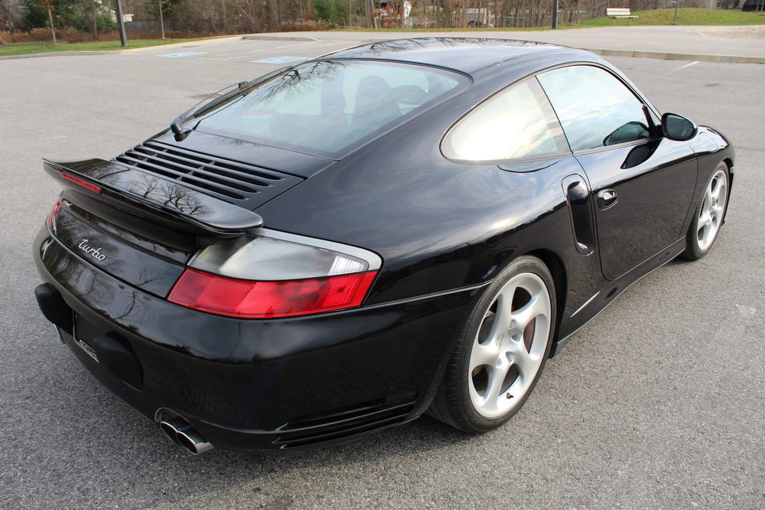 2002 Porsche 996 Turbo - Image 18 of 31