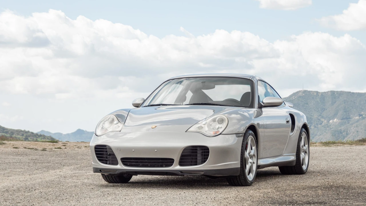 2002 Porsche 996 Turbo - Image 24 of 31