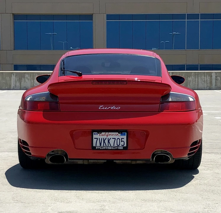 2002 Porsche 996 Turbo - Image 9 of 31