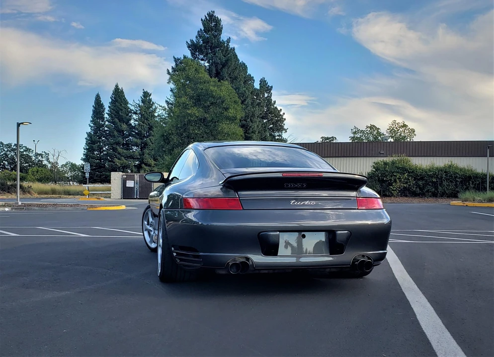 2002 Porsche 996 Turbo - Image 18 of 31