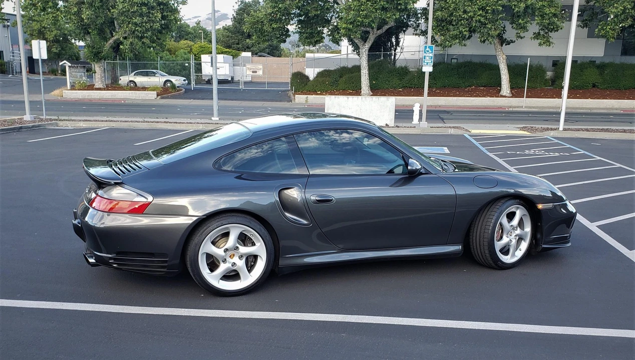 2002 Porsche 996 Turbo - Image 12 of 31