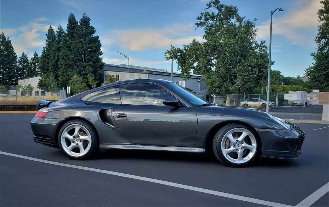 2002 Porsche 996 Turbo - Image 10 of 31