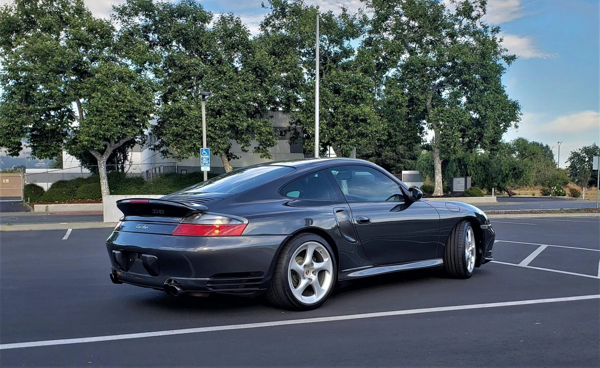2002 Porsche 996 Turbo - Image 14 of 31
