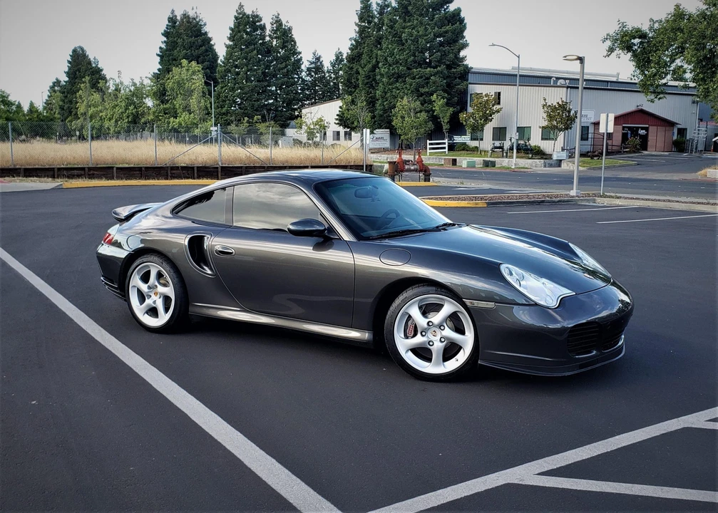 2002 Porsche 996 Turbo - Image 8 of 31