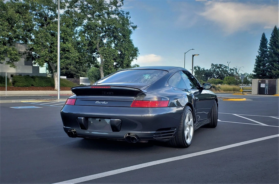 2002 Porsche 996 Turbo - Image 15 of 31