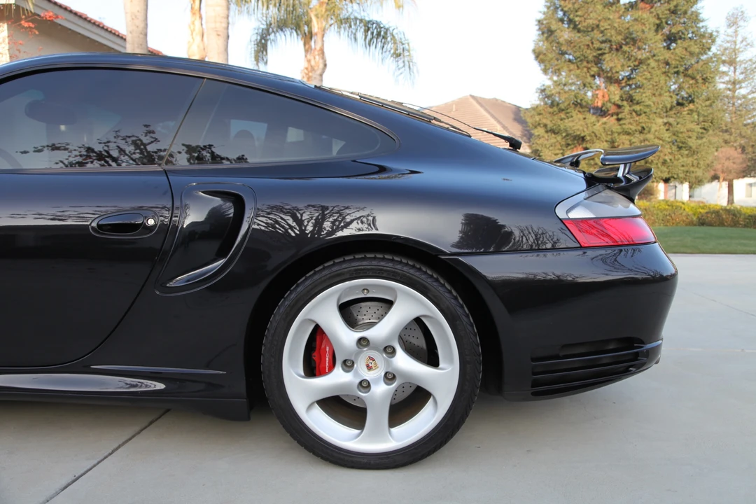 2002 Porsche 996 Turbo - Image 6 of 31