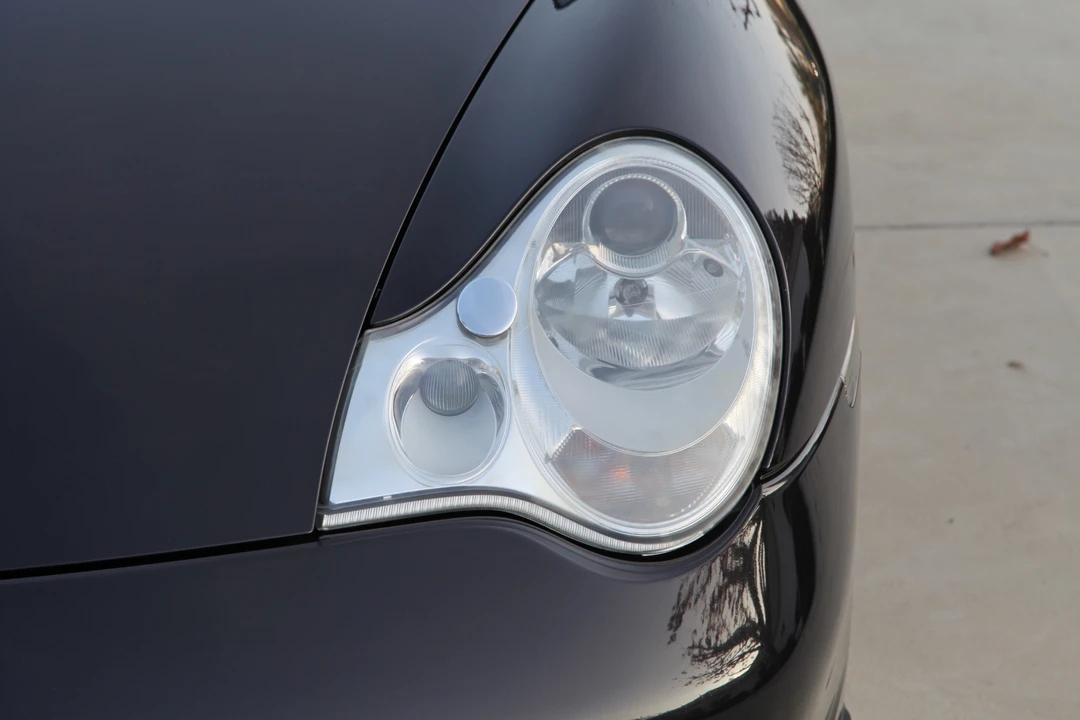 2002 Porsche 996 Turbo - Image 28 of 31