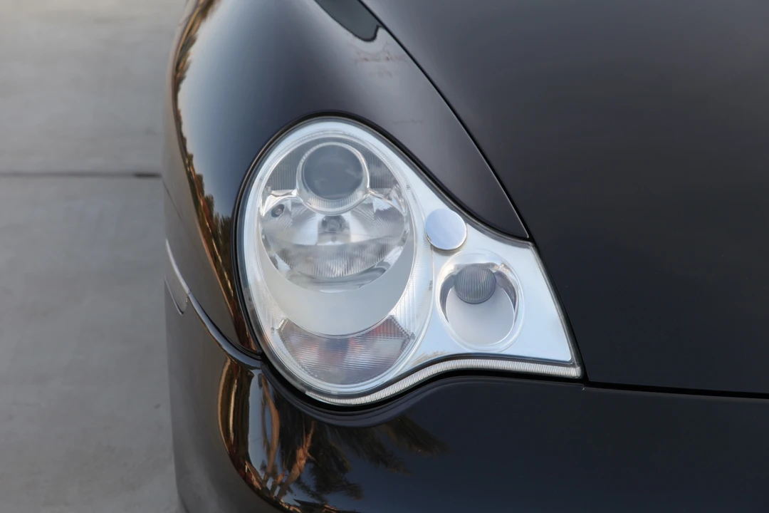 2002 Porsche 996 Turbo - Image 27 of 31