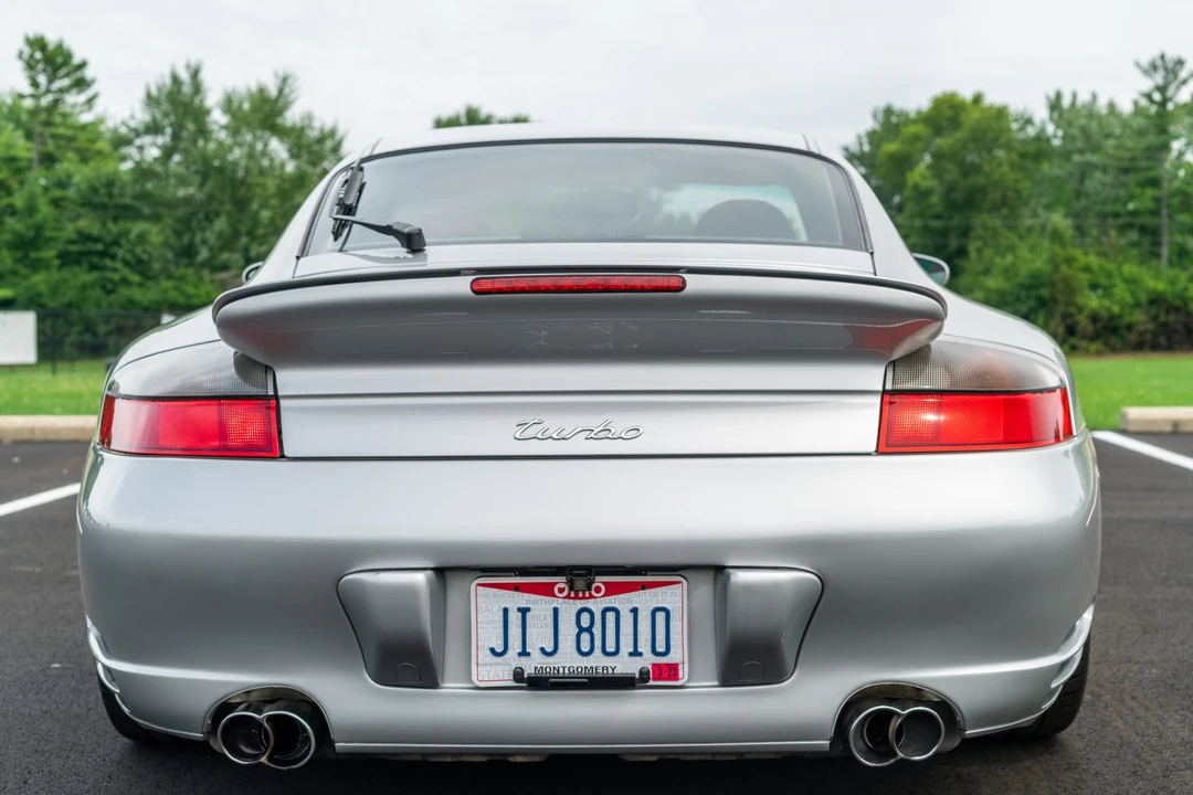 2002 Porsche 996 Turbo - Image 12 of 31