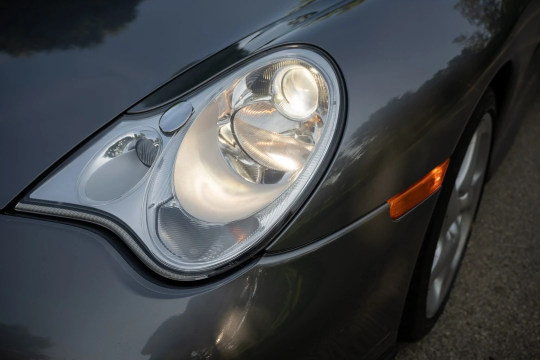 2002 Porsche 996 Turbo - Image 26 of 31