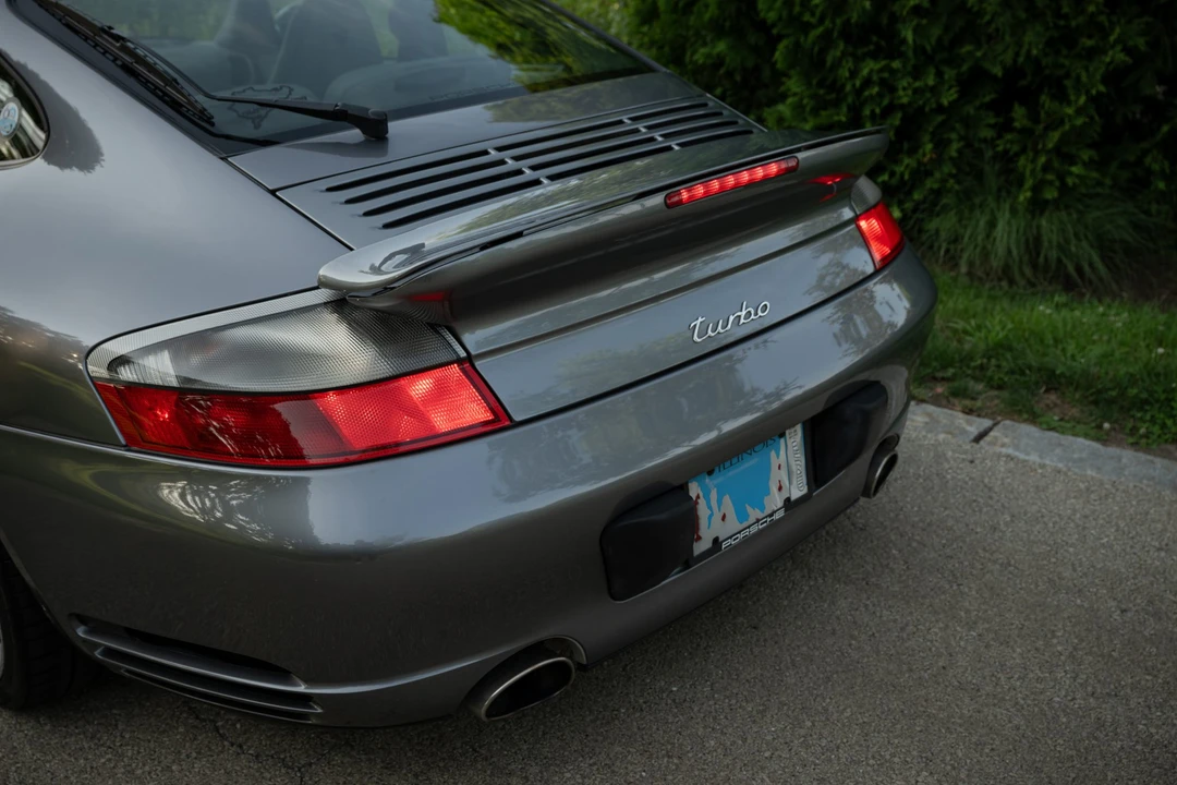 2002 Porsche 996 Turbo - Image 28 of 31