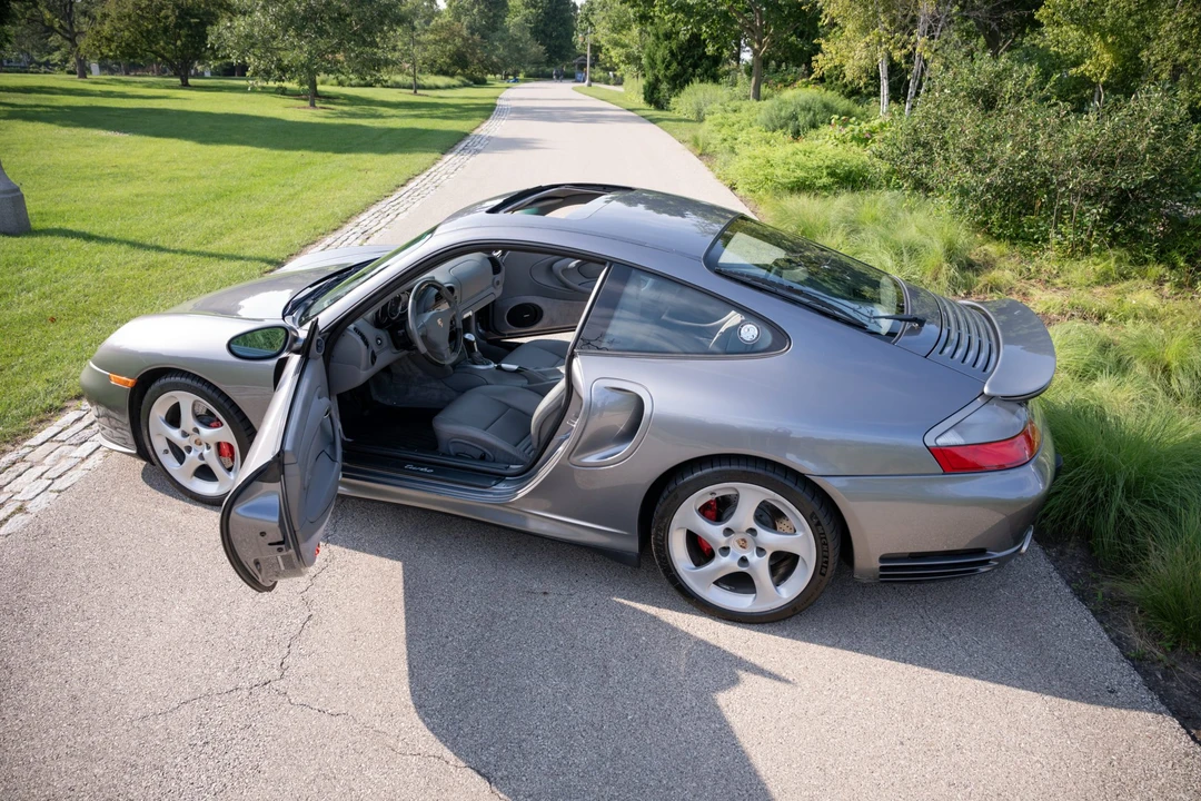 2002 Porsche 996 Turbo - Image 17 of 31