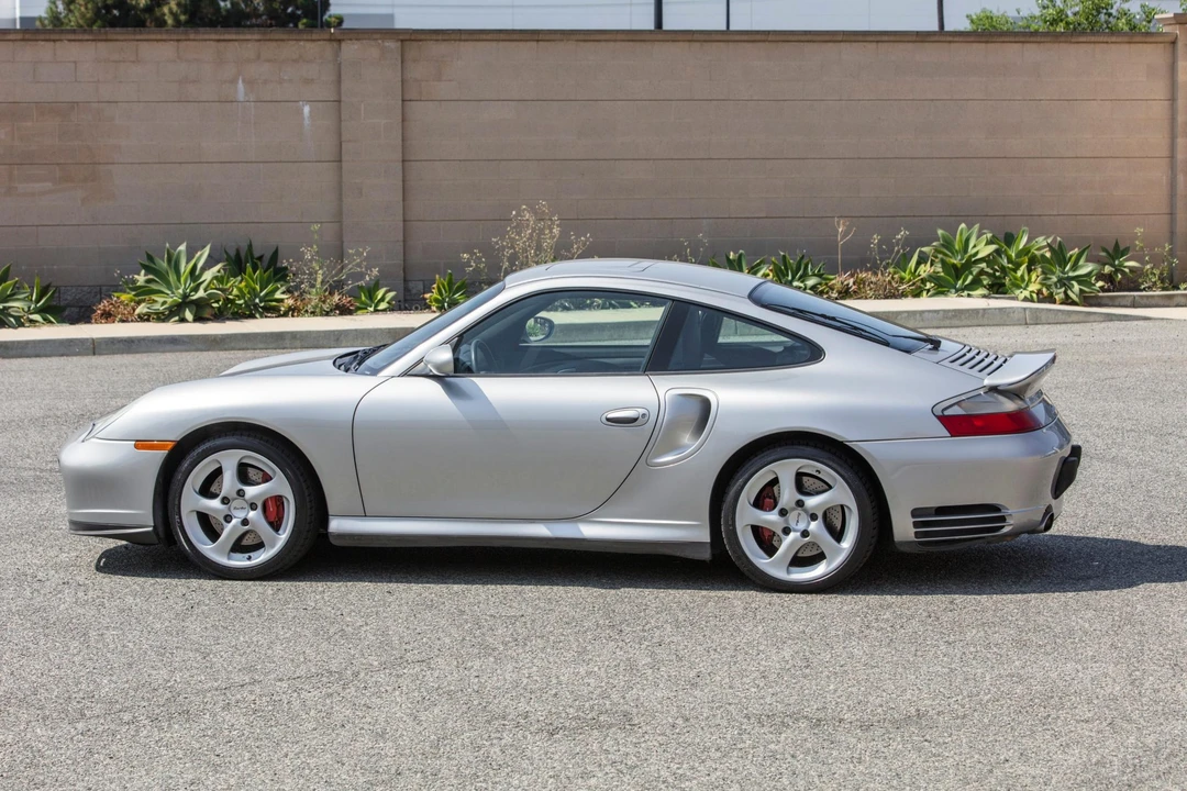 2002 Porsche 996 Turbo - Image 7 of 31