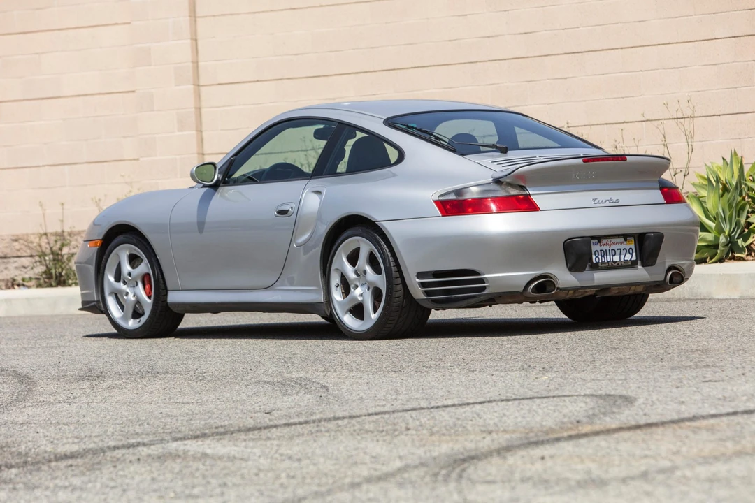 2002 Porsche 996 Turbo - Image 9 of 31