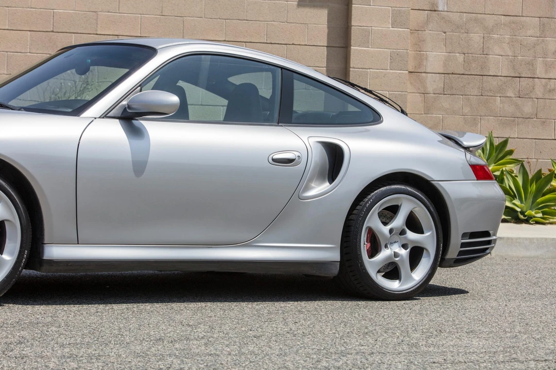 2002 Porsche 996 Turbo - Image 22 of 31