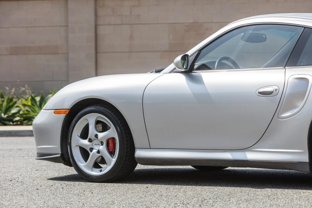 2002 Porsche 996 Turbo - Image 26 of 31