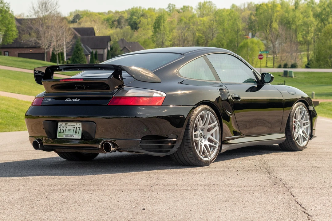 2002 Porsche 996 Turbo - Image 11 of 31