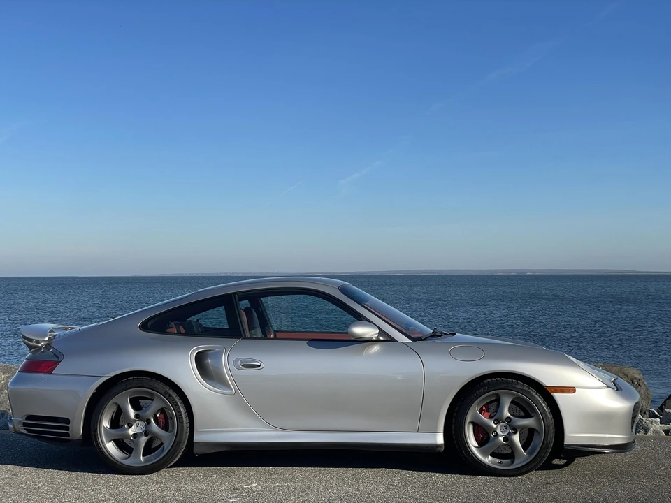 2002 Porsche 996 Turbo - Image 12 of 31