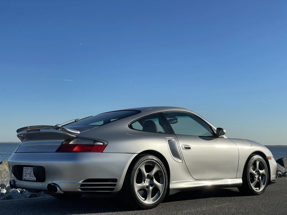 2002 Porsche 996 Turbo - Image 15 of 31