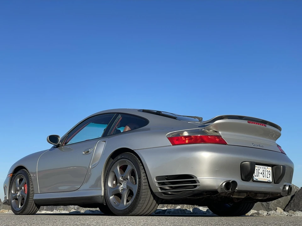 2002 Porsche 996 Turbo - Image 24 of 31