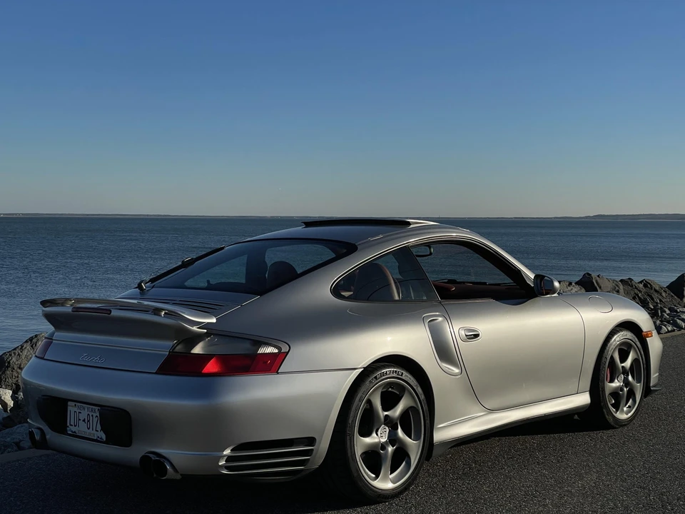 2002 Porsche 996 Turbo - Image 18 of 31