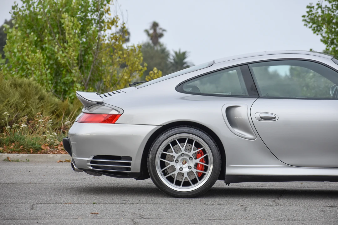 2002 Porsche 996 Turbo - Image 17 of 31