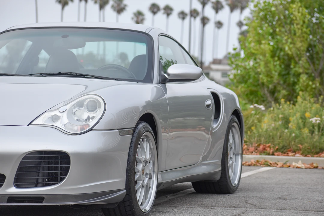 2002 Porsche 996 Turbo - Image 22 of 31