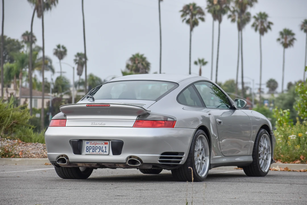 2002 Porsche 996 Turbo - Image 9 of 31