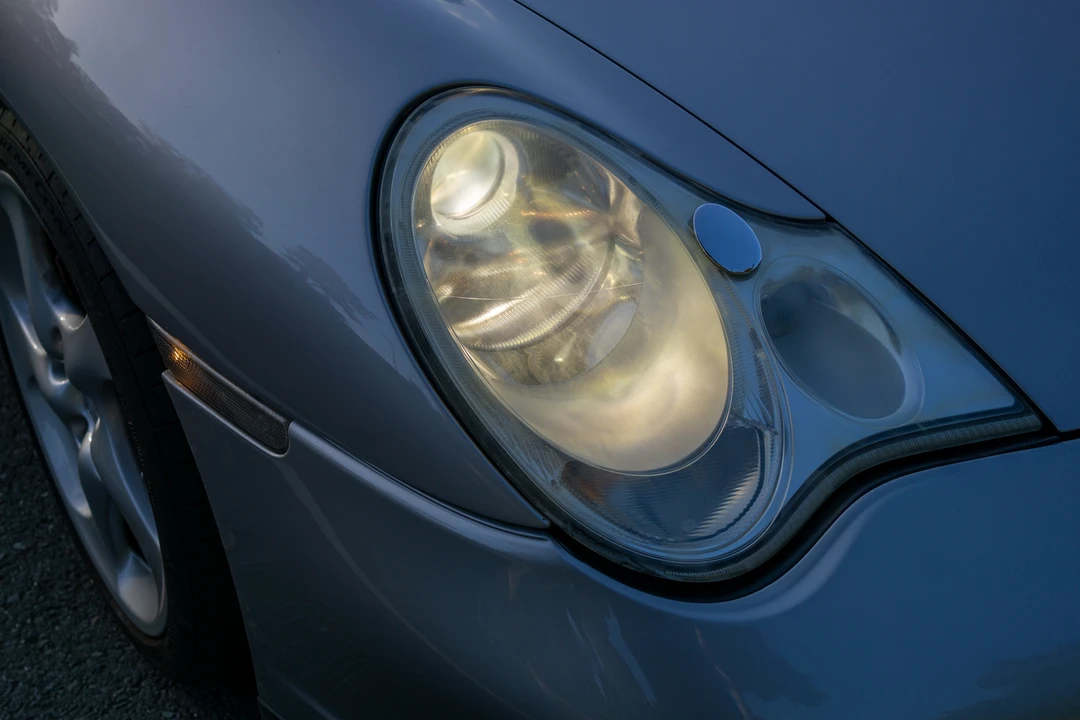 2002 Porsche 996 Turbo - Image 25 of 31
