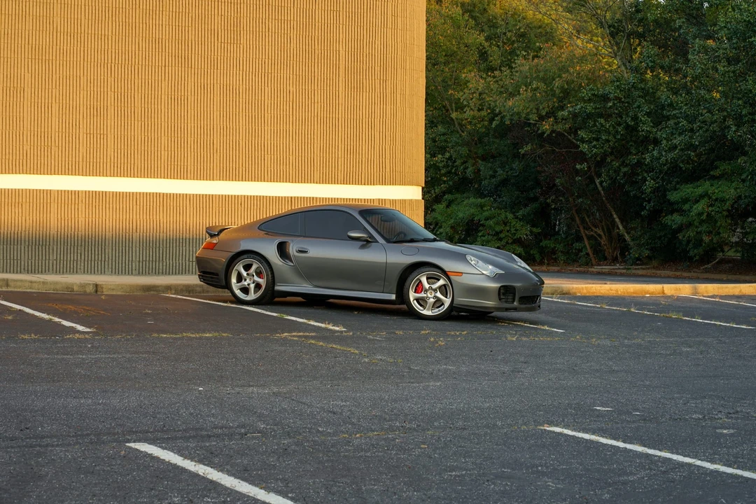 2002 Porsche 996 Turbo - Image 9 of 31