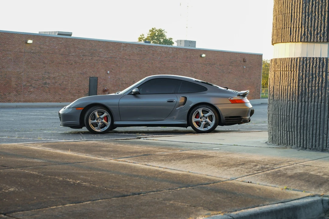 2002 Porsche 996 Turbo - Image 7 of 31
