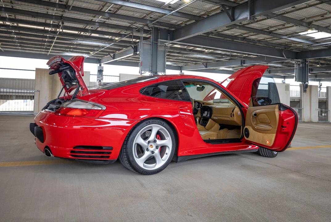 2002 Porsche 996 Turbo - Image 17 of 31