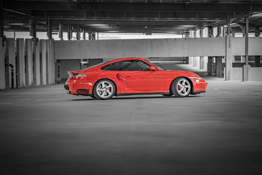 2002 Porsche 996 Turbo - Image 5 of 31