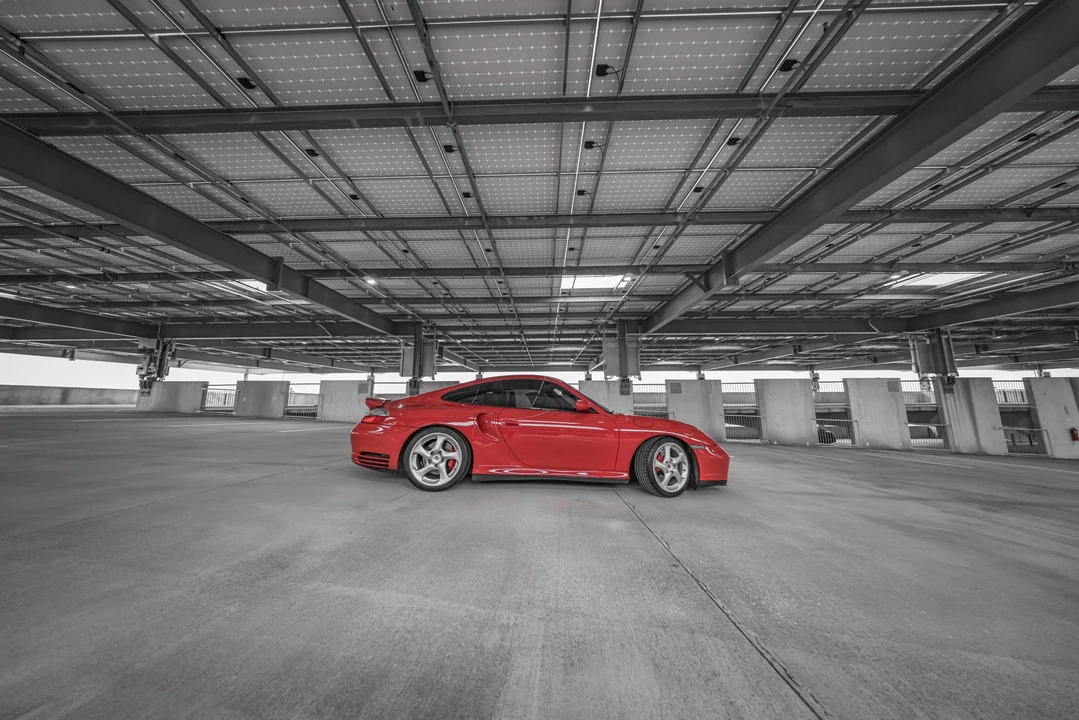 2002 Porsche 996 Turbo - Image 6 of 31